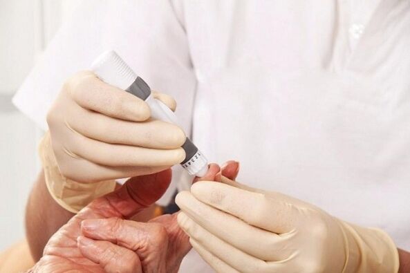 La clôture sanguine pour mesurer le sucre pour le diabète